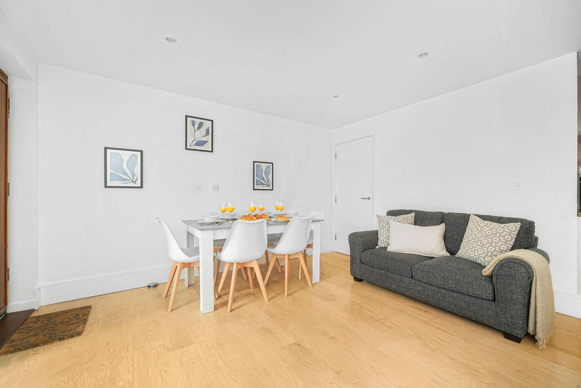 King'S Cross - 2Br With Terrace - Cityapartmentstay 伦敦 外观 照片